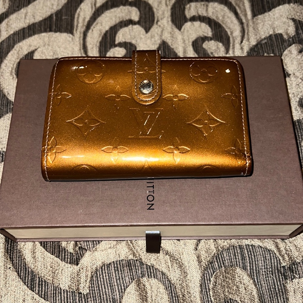 Louis Vuitton Monogram Vernis Bronze Zippy Coin Purse
